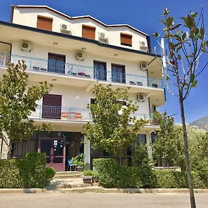 Ramis Hotel&outdoor Sports Center Hotel Përmet